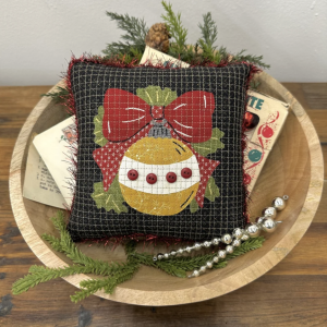Scrapplique Holiday Ornament Pillow