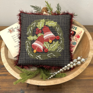 Scrapplique Bells & Holly Leaves Pillow